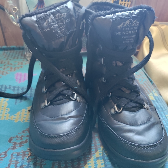 NorthFace Boots Thermoball - Picture 5 of 8